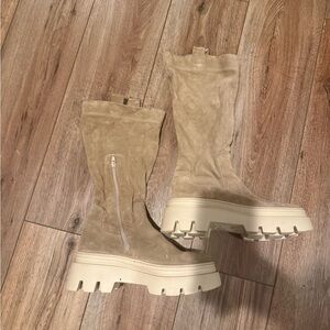 Suede platform boots